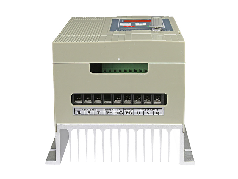4000H通用變頻器，變頻器三相380V，變頻器廠家，電機(jī)變頻器
